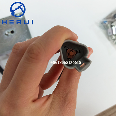 03938010 01660911 Solenoid Valve For 3L31C H15SXL H12SXL H12SX H12SDXH 18SXL H16TPX Diesel Stop Solenoid 12V/24V
