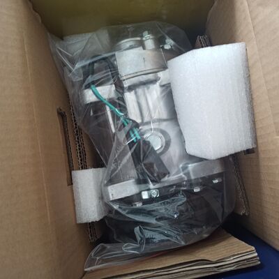 Air Conditioning Compressor VOE 14649606 14649606 for  Excavator EC200B EC200D EC210B EC210D EC220D EC220E EC240B EC250D
