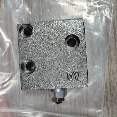 723-40-71900 7234071900 Reducing Valve for Komatsu  Excavator Parts PC200-7 PC220-7 PC200-8 PC220-8