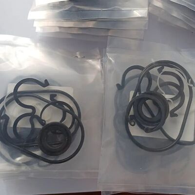ZAX200 ZAX210 Excavator Oil Seal Pilot Valve Seal Kit 0408207 for Hitachi